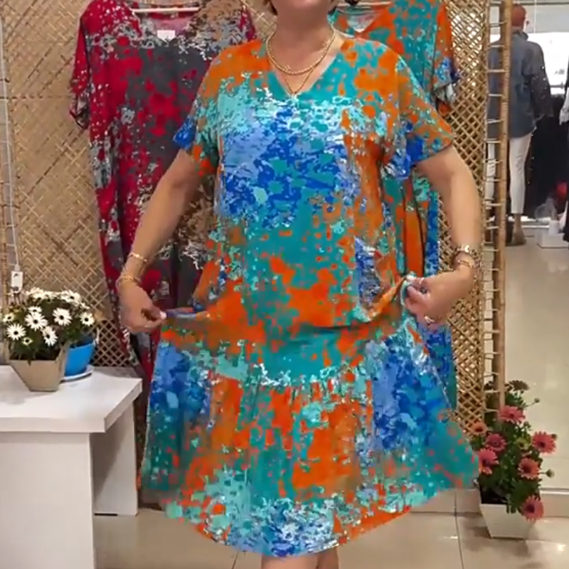 Women's Printed V-Neck Dress with Pleated Hem
